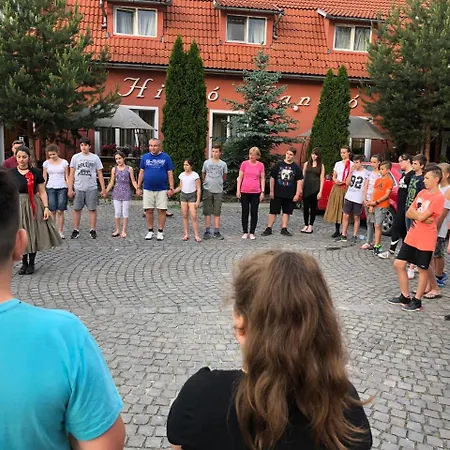 Hotel Pensiunea Trasura - Hinto Panzio Odorheiu Secuiesc